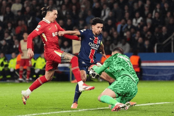 爱游戏体育赛事 -风云突变巴黎圣日耳曼赛前单刀错失；意甲版图或变；悬念犹存；心理建设被强调的简单介绍